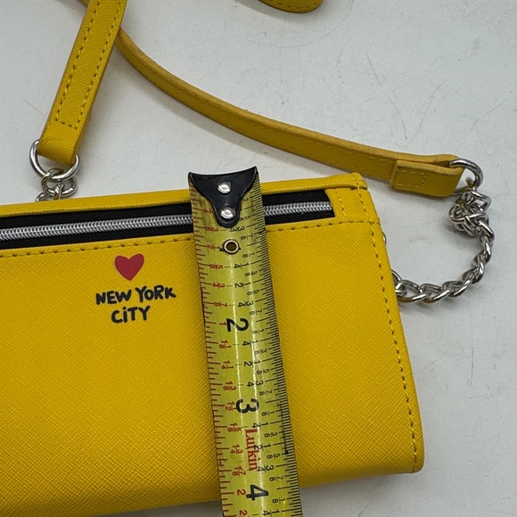 Marc Tetro Yellow Taxi Themed Kids Crossbody Bag MCB9344 - Picture 8 of 10